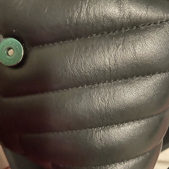 Authentic Saint Laurent (YSL) Loulou Toy Matalesse - Picture 7 of 12